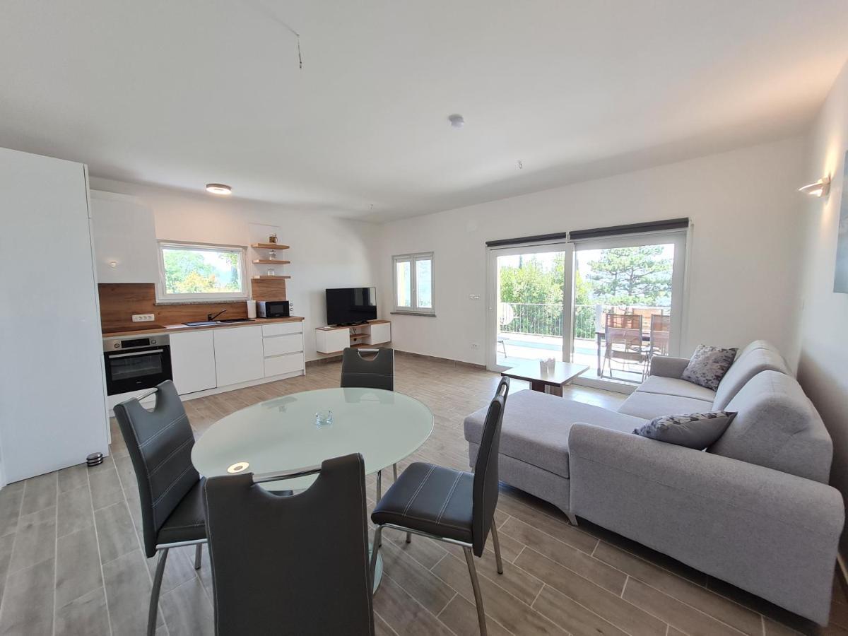Belle Oasis Apartment Novi Vinodolski Bagian luar foto
