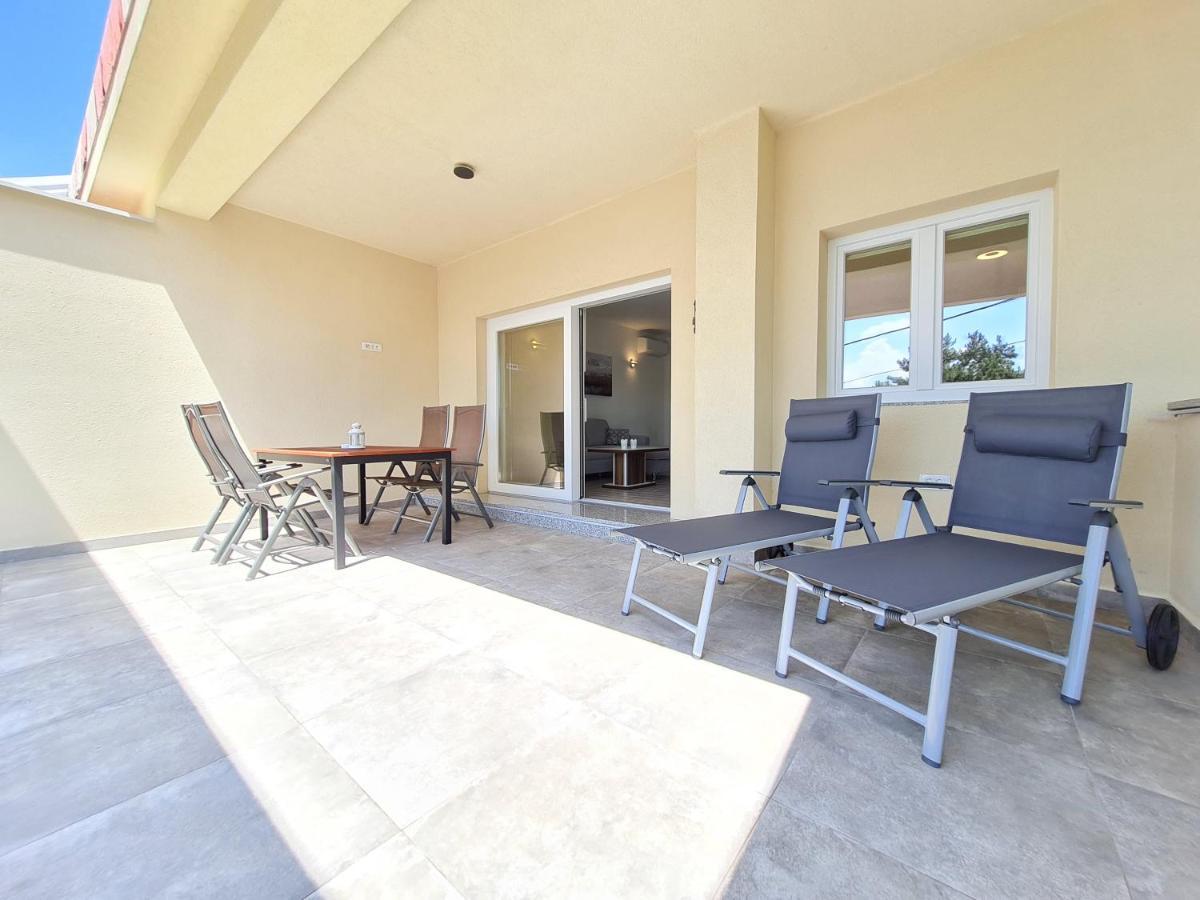 Belle Oasis Apartment Novi Vinodolski Bagian luar foto