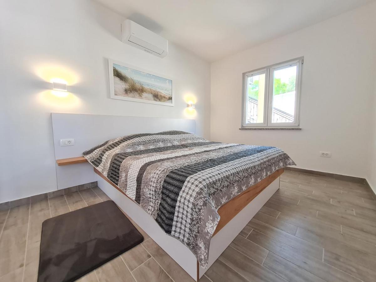 Belle Oasis Apartment Novi Vinodolski Bagian luar foto
