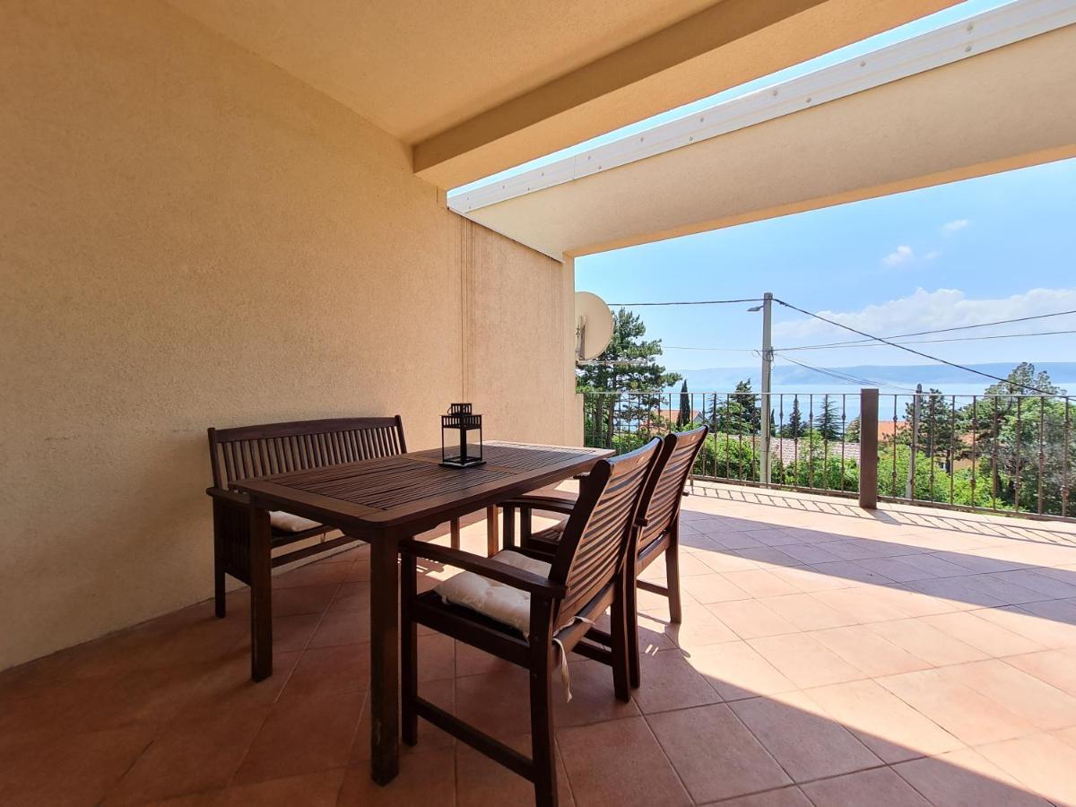 Belle Oasis Apartment Novi Vinodolski Bagian luar foto