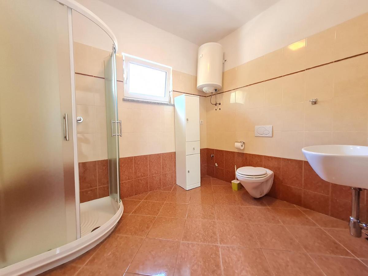 Belle Oasis Apartment Novi Vinodolski Bagian luar foto